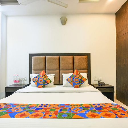 Hotel LAXMI SUITES Near Delhi Airport New Delhi Buitenkant foto