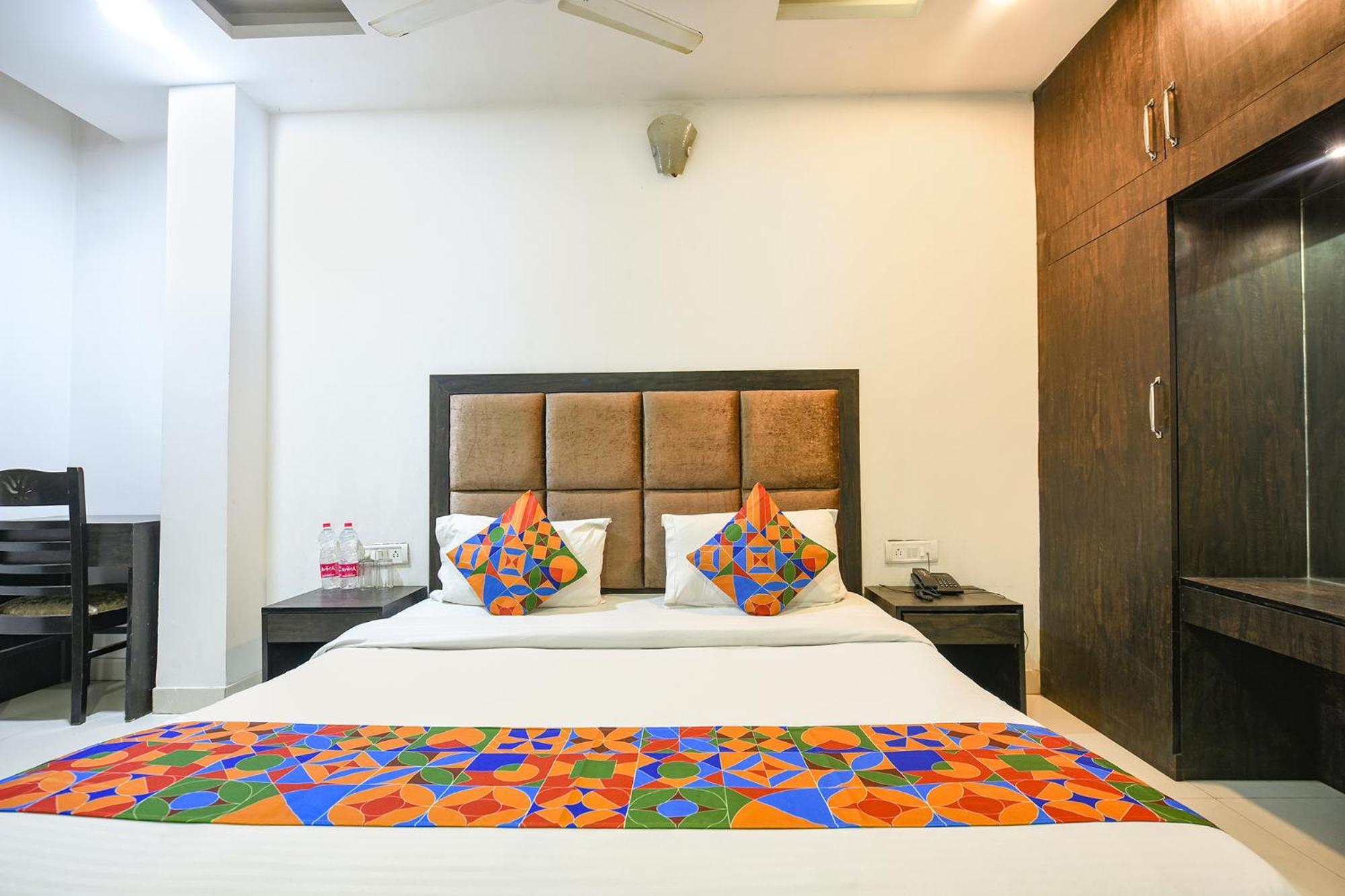 Hotel LAXMI SUITES Near Delhi Airport New Delhi Buitenkant foto
